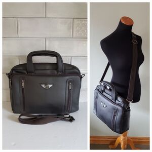 NWOT Santino Executive Normcore Office Travel Messenger Faux Leather Laptop Bag